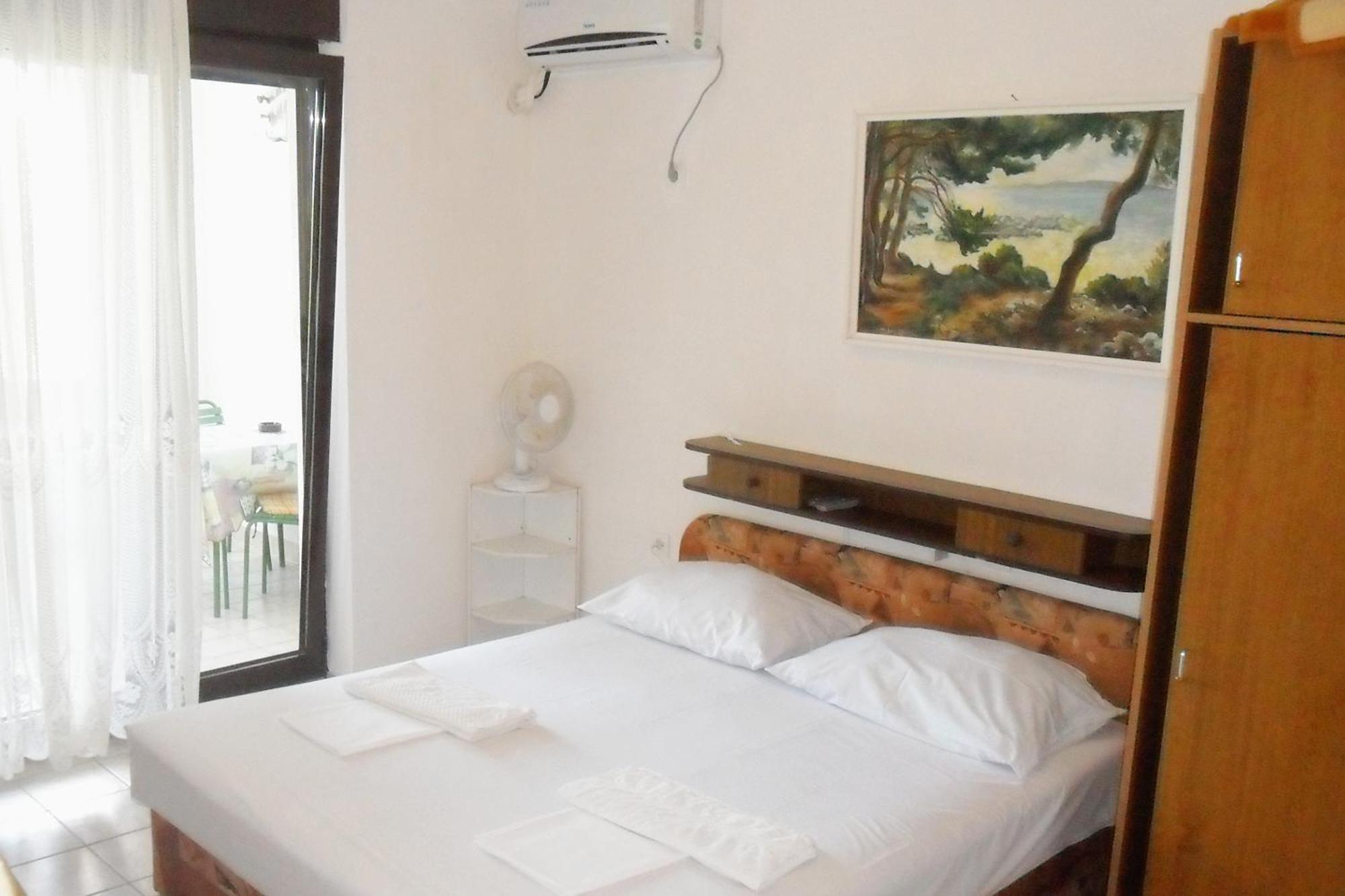 Apartments By The Sea Suha Punta, Rab - 5050 Kampor Room photo